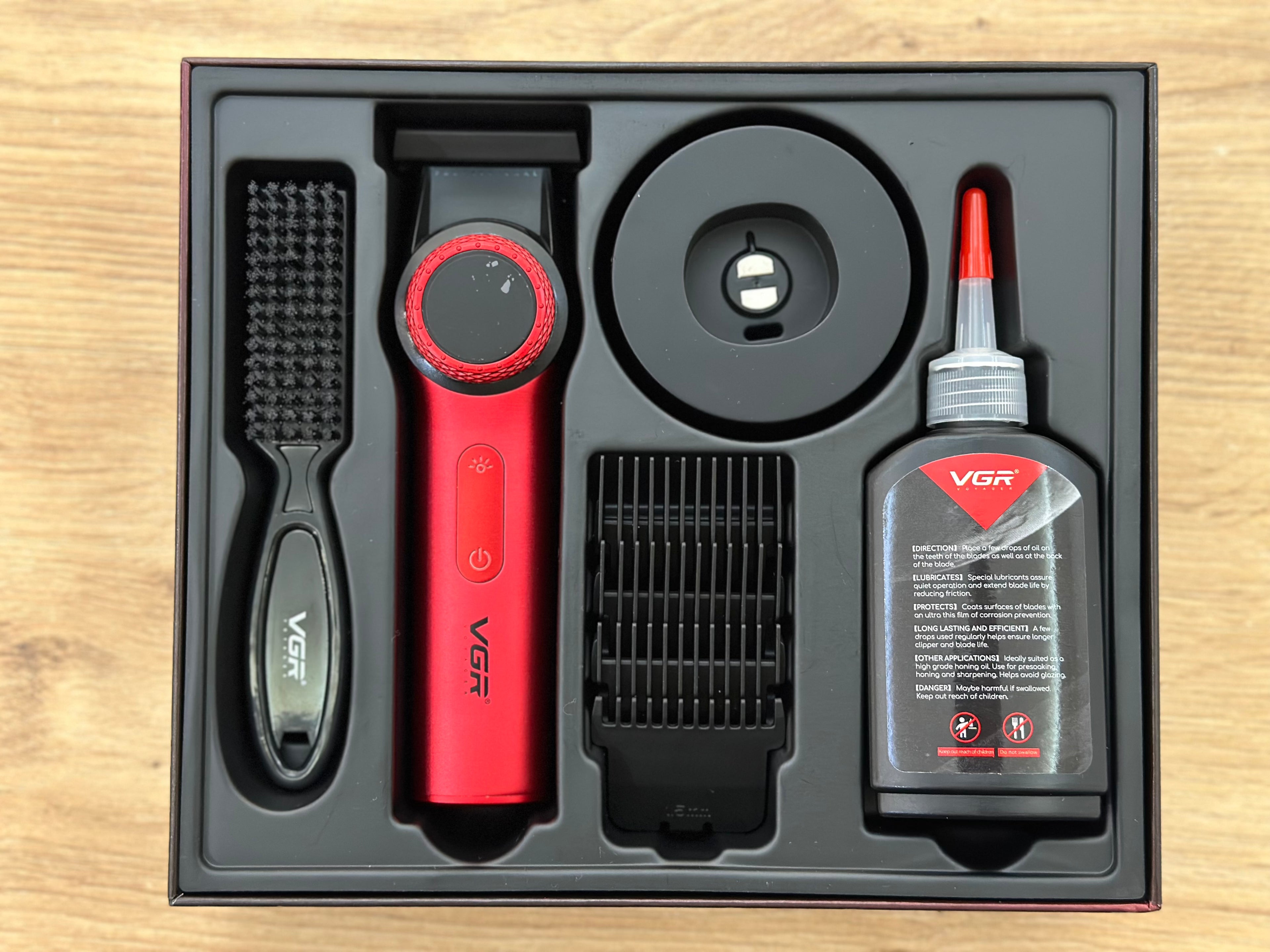 VGR V-977 Profesionalni trimer