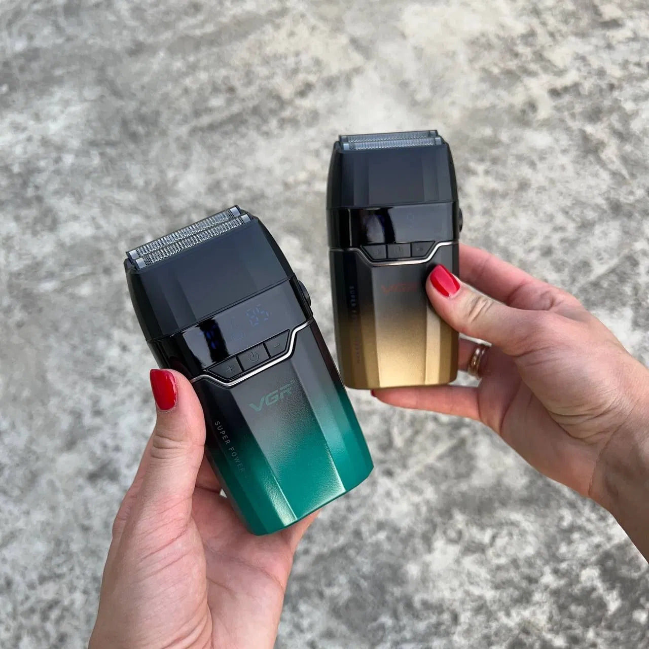 VGR V-308 Profesionalni vodootporni shaver